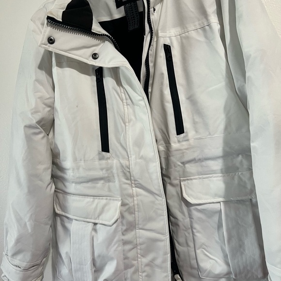 Men's White Puffer Jacket - Picture 5 of 6